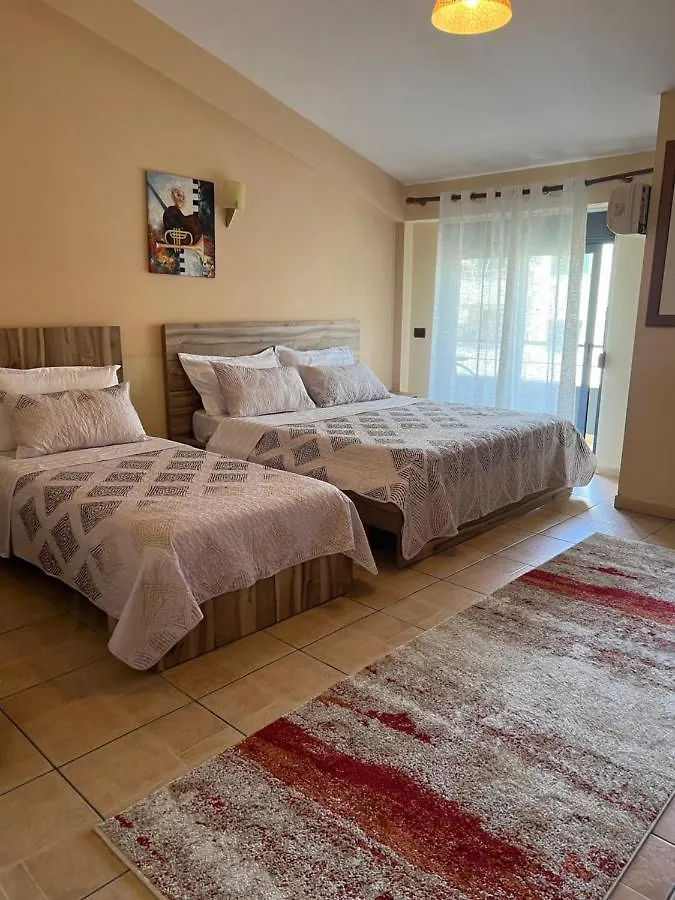 Hotel Zen Durres 4*,